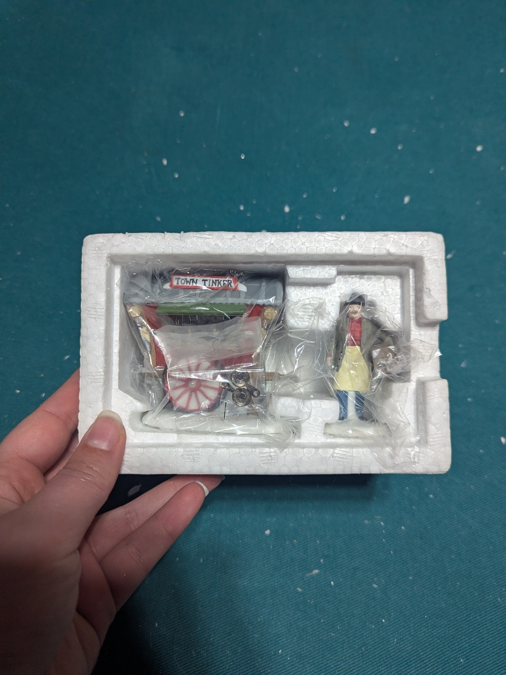 Department 56 - The Heritage Village - Town Tinker